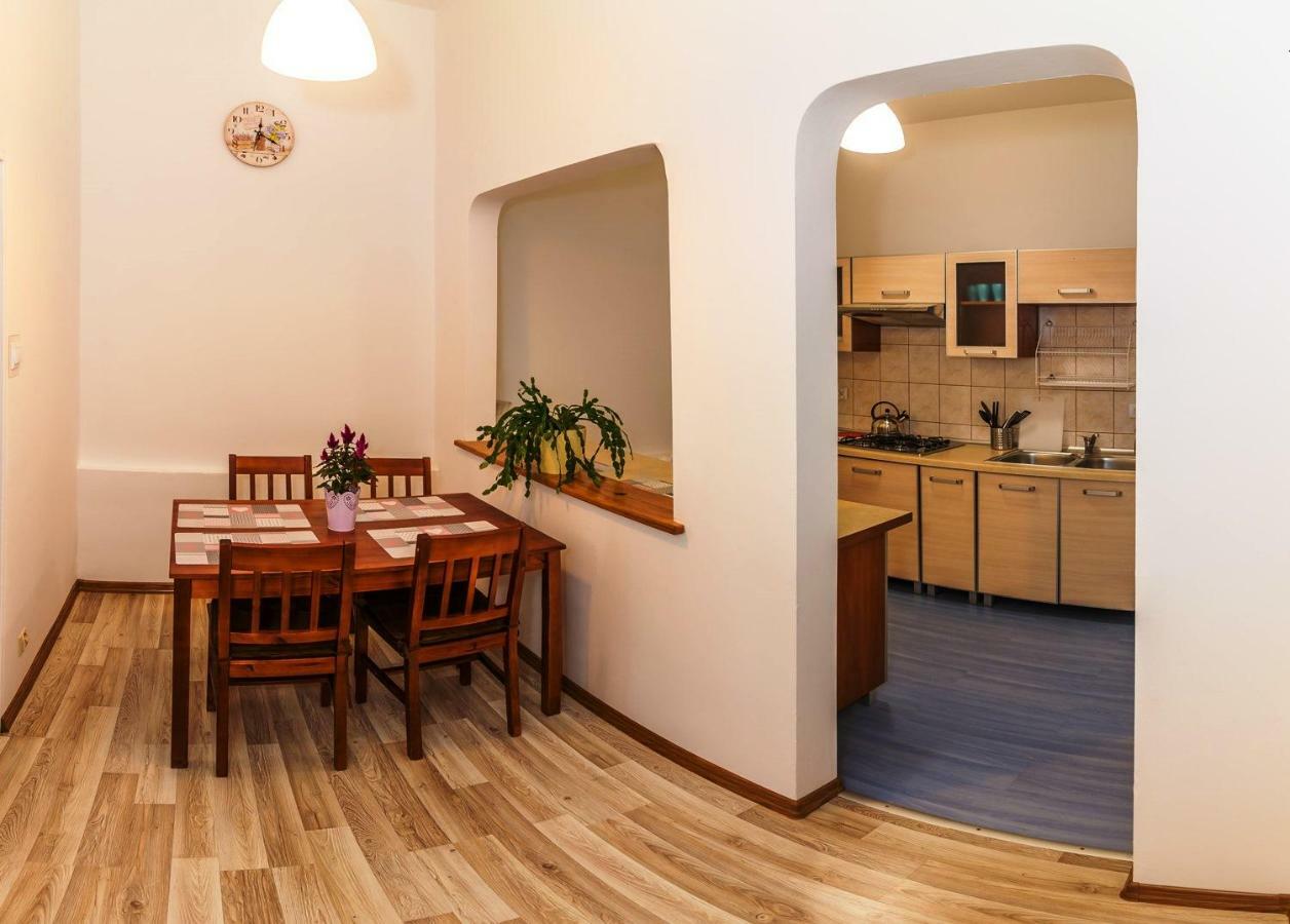 Apartament Jasminowy Lejlighed Kudowa-Zdrój Eksteriør billede